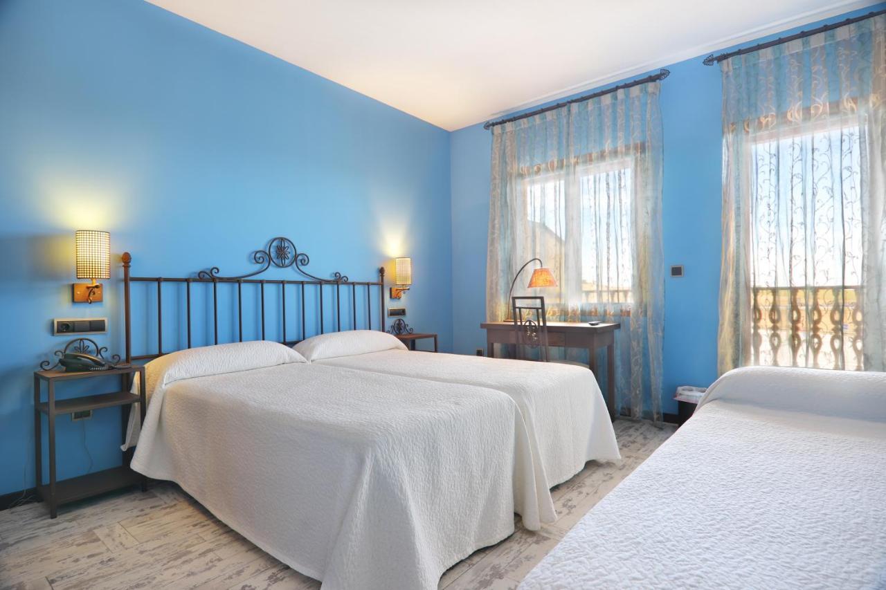 Hotel Moya Honrubia Екстер'єр фото